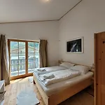 Tauerndorf In&out - Steinbock Chalet Enzingerboden