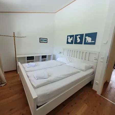 Tauerndorf In&out - Steinbock * 恩吉尔波登