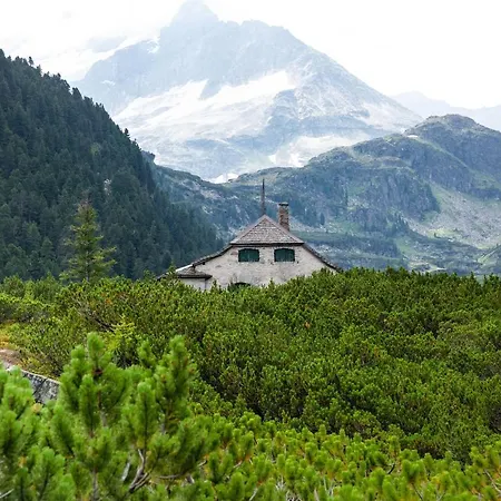 Tauerndorf In&out - Steinbock *
