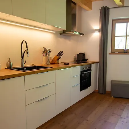 Tauerndorf In&out - Steinbock シャレー Enzingerboden