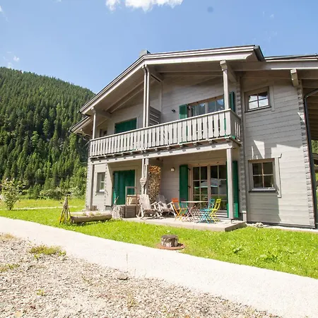 Tauerndorf In&out - Steinbock シャレー *