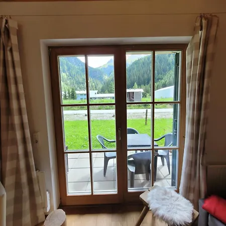 Tauerndorf In&out - Steinbock Domek alpejski *