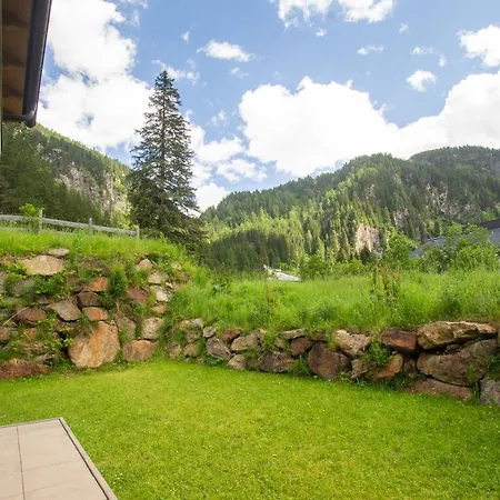 Tauerndorf Enzingerboden In&out - Steinbock Chalet