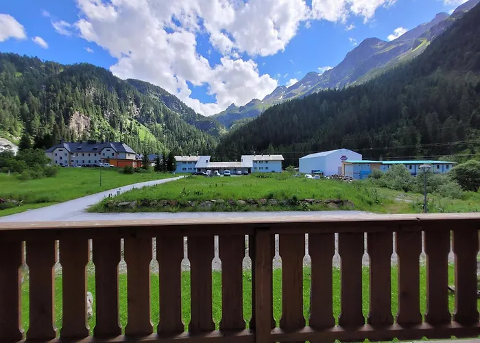 Tauerndorf In&out - Steinbock * Enzingerboden